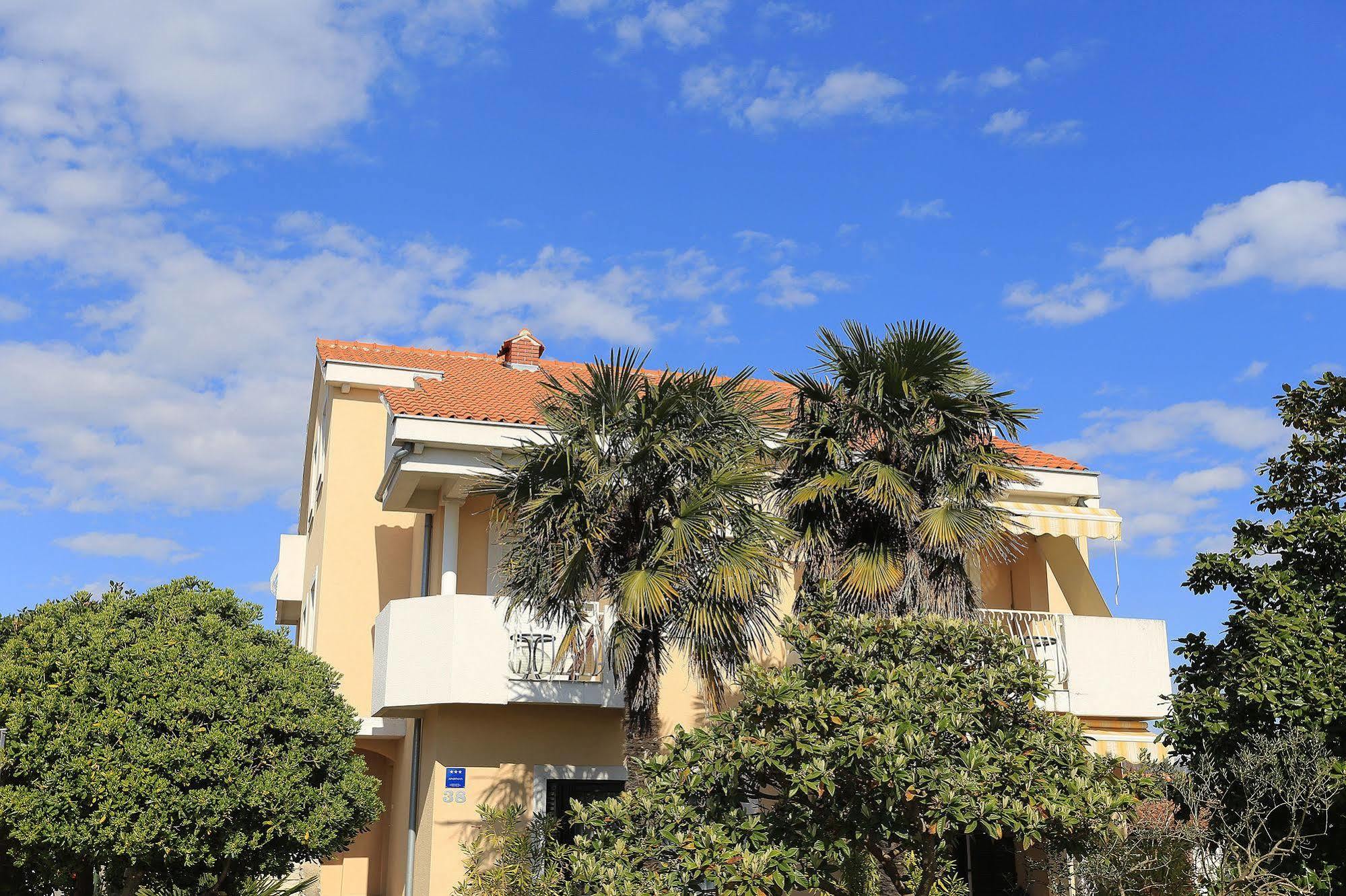 Villa Sonja Zara Esterno foto